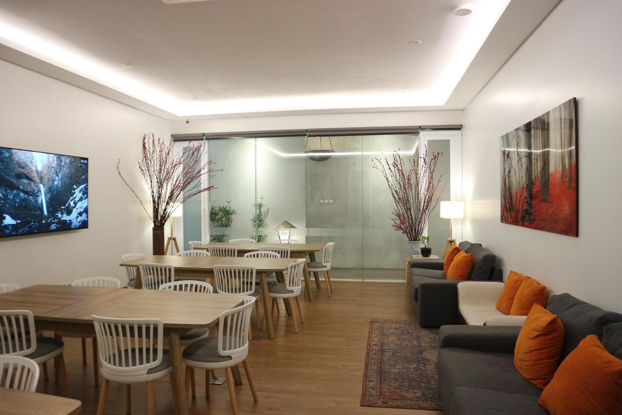 Treehouse Suites - Boutique Serviced Apartment Джакарта Екстер'єр фото