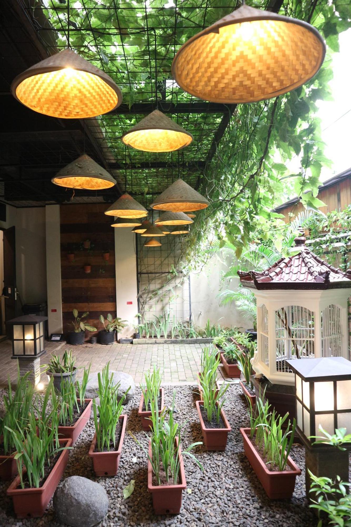 Treehouse Suites - Boutique Serviced Apartment Джакарта Екстер'єр фото