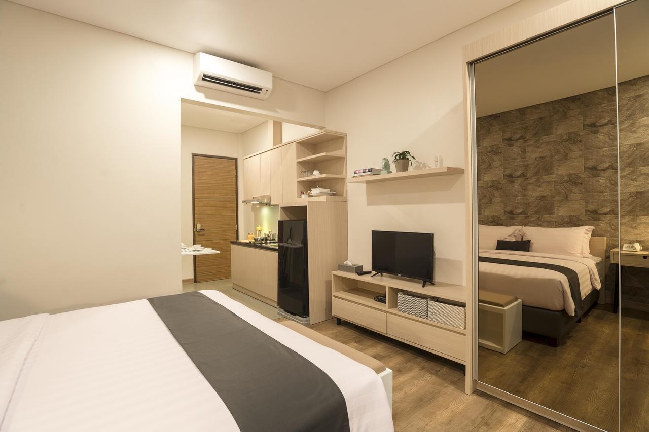 Treehouse Suites - Boutique Serviced Apartment Джакарта Екстер'єр фото